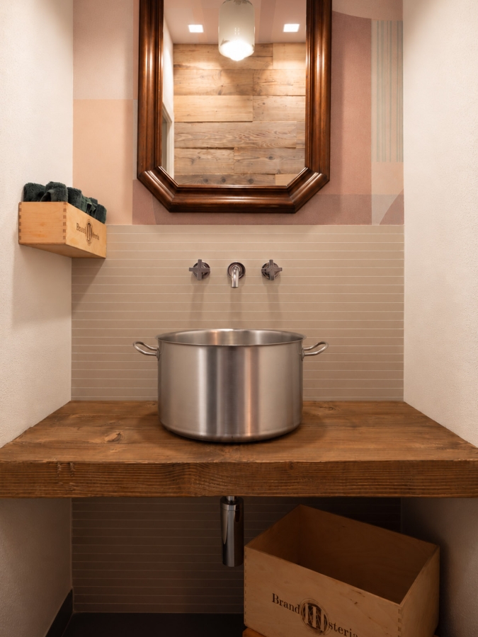 26 Brandosteria ristorante bagno piano pentola01