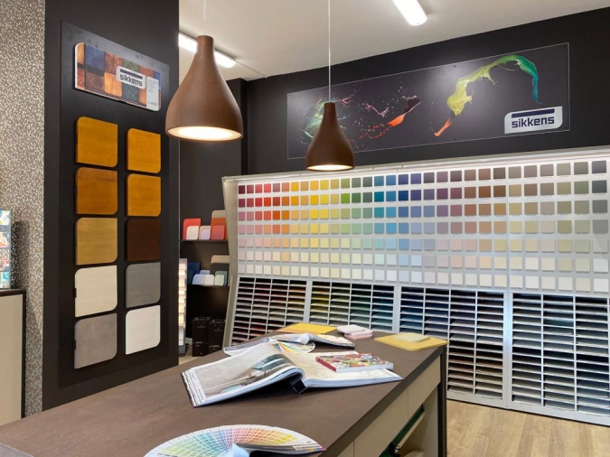 arredamento negozi restyling ristrutturazione colorificio villa borgosesia biella 01