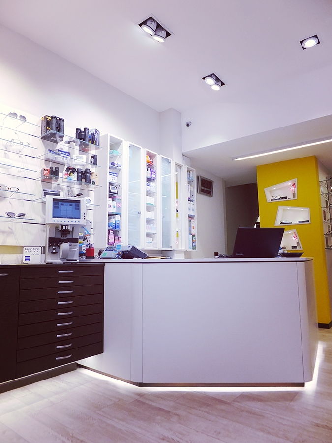 shop design arredamento negozi ottica zonco ponzone